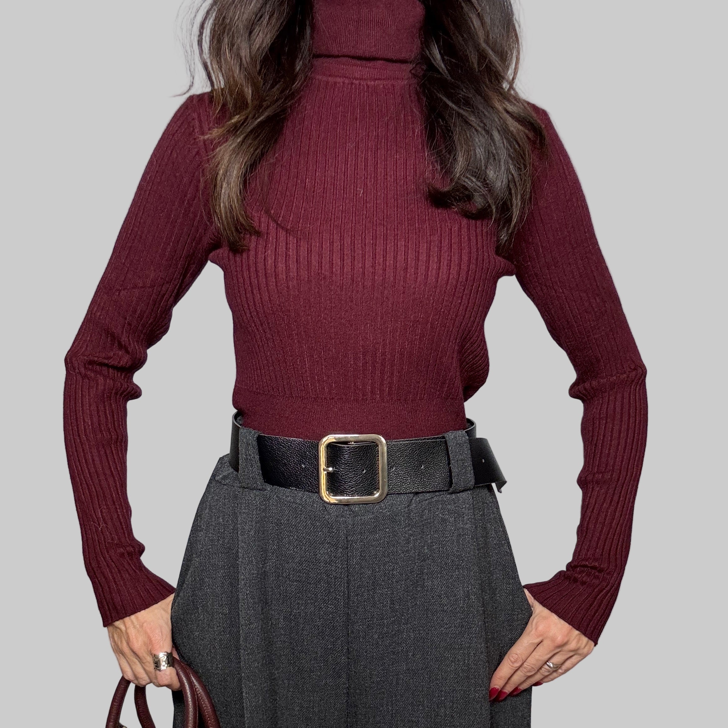 Maglia collo alto a costine Sanem vino