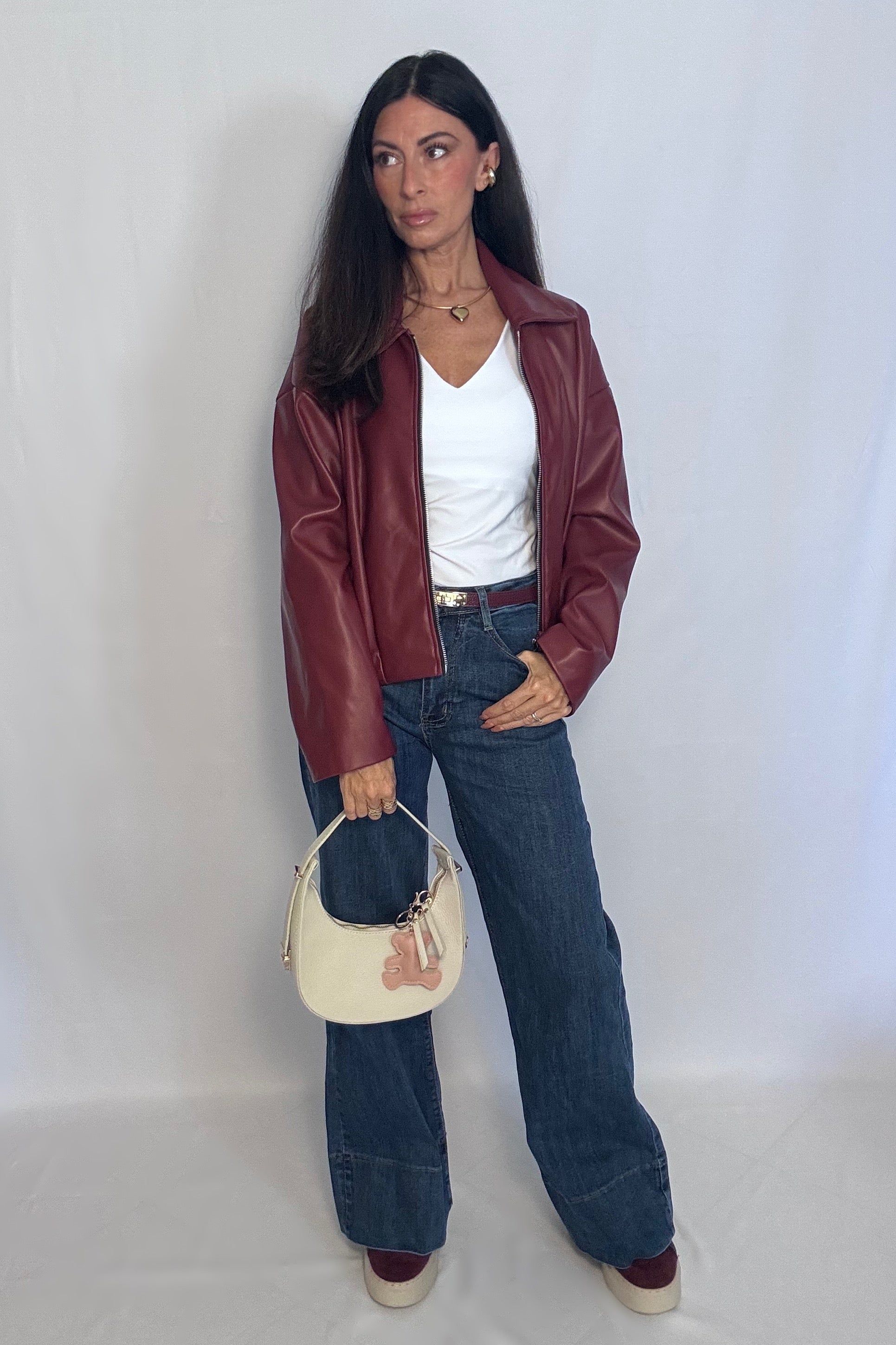 Bomber Desy vino