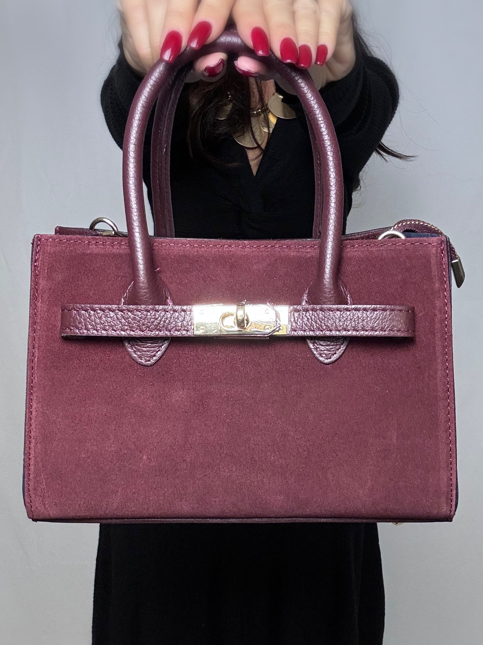 Borsa Joya in vera pelle scamosciata Made in Italy vino