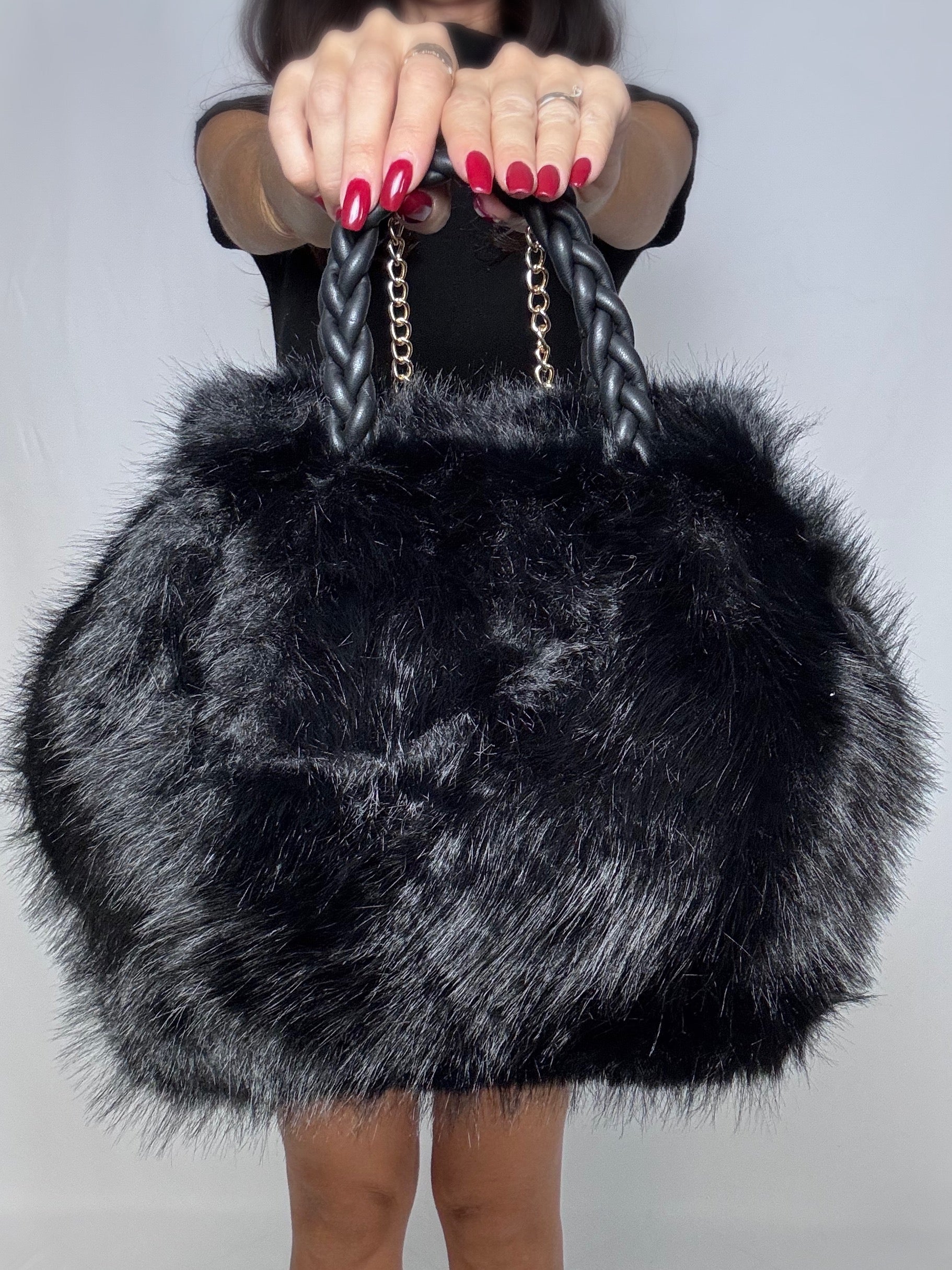 Borsa Fluffy nera