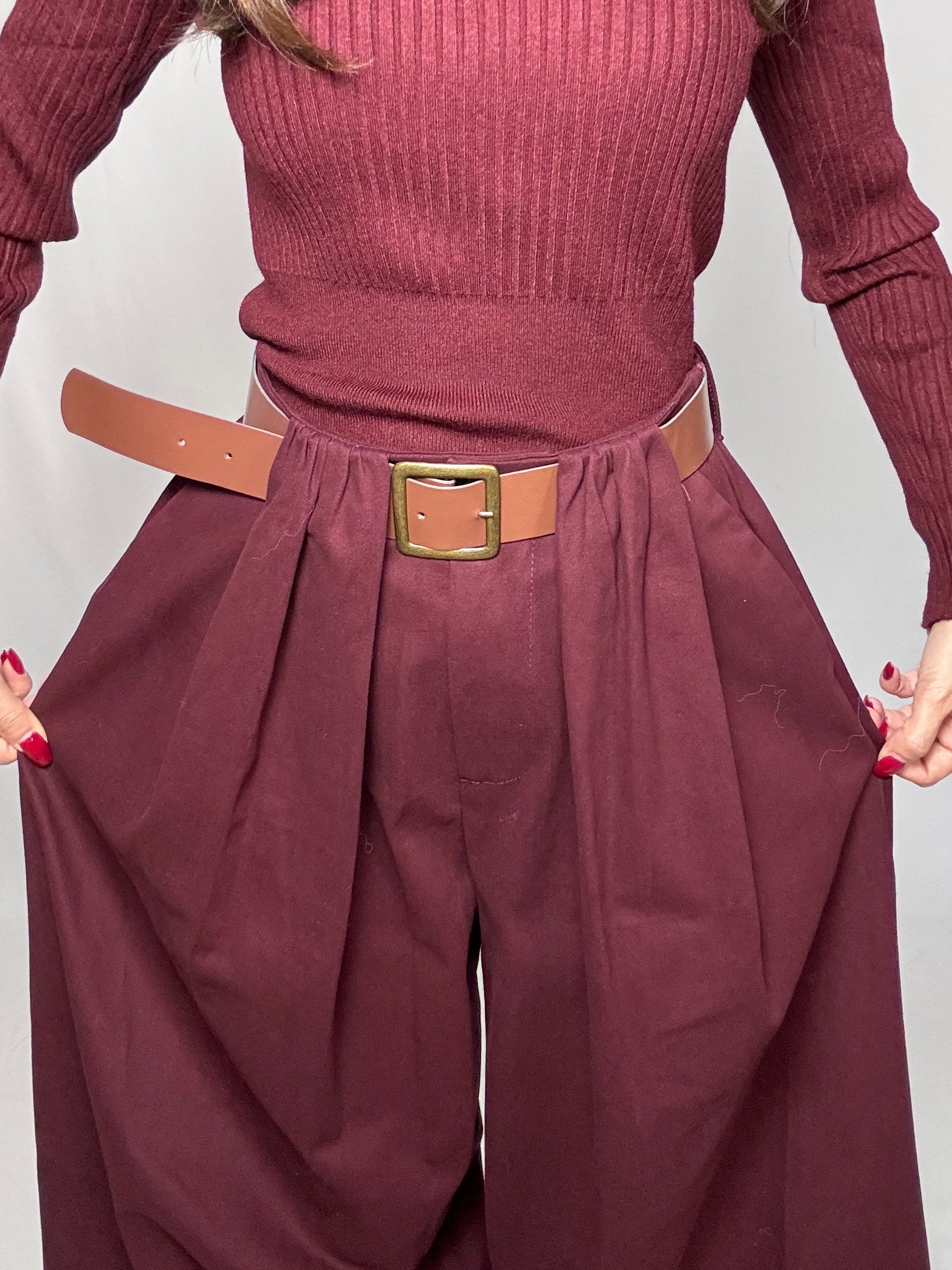 Pantalone West con cintura vino