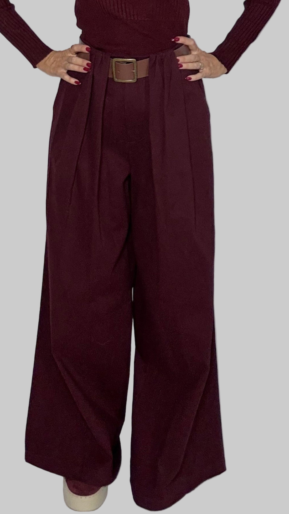 Pantalone West con cintura vino