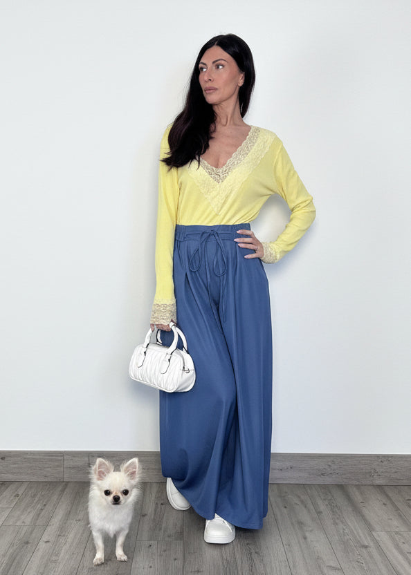 Maglia Bea a costine con dettagli in pizzo gialla