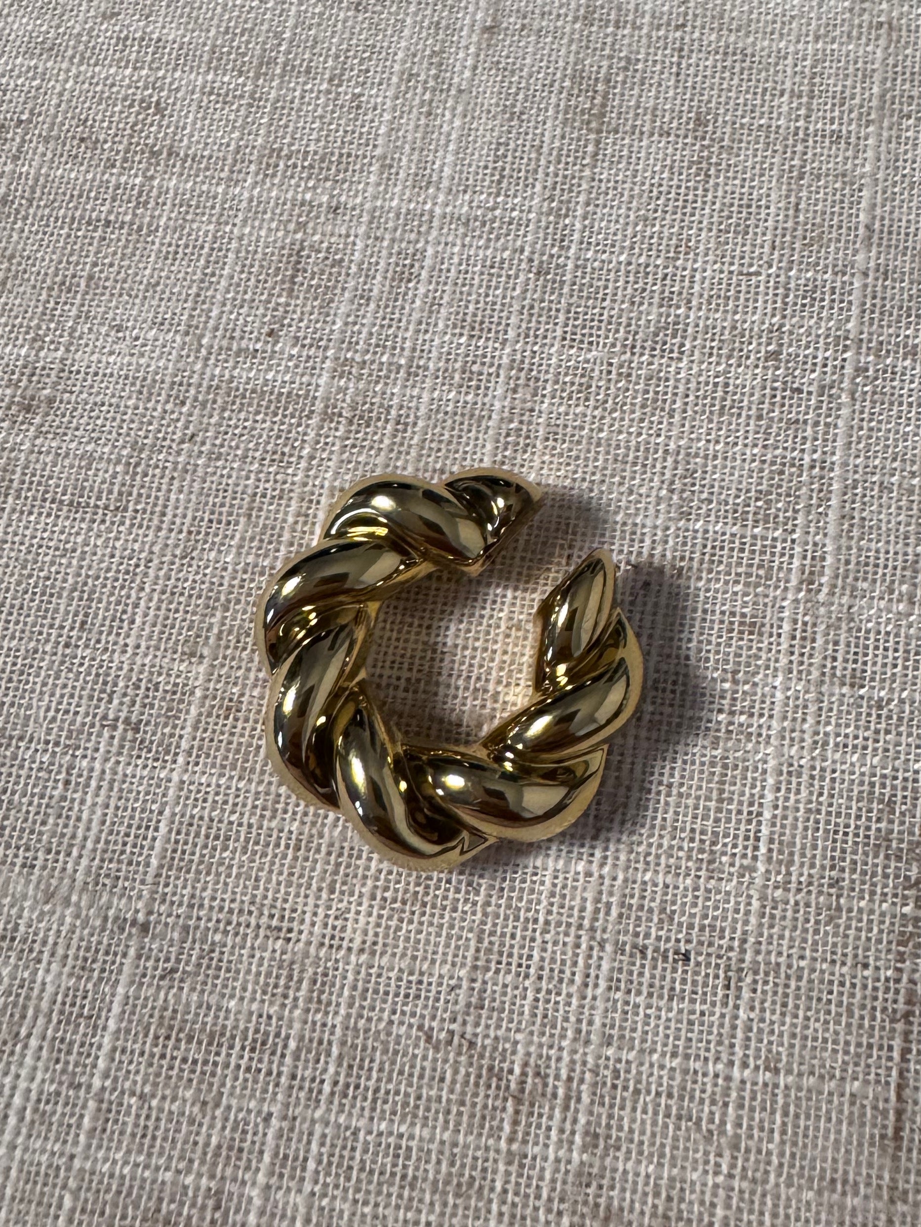 Ear cuff Gold