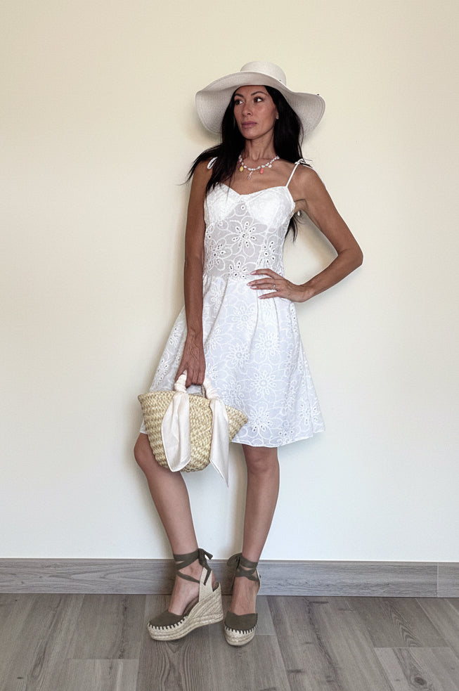 Abito Sangallo puro cotone bianco