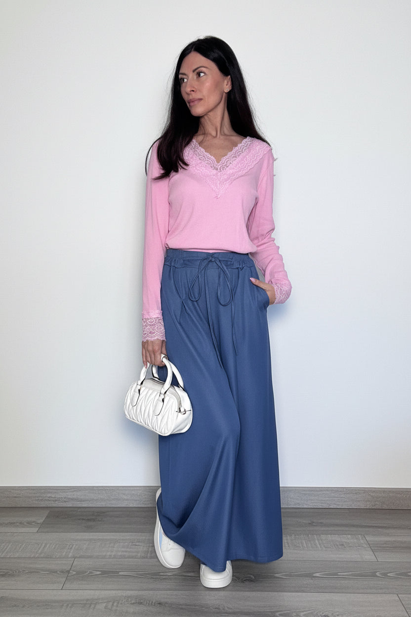 Maglia Bea a costine con dettagli in pizzo rosa