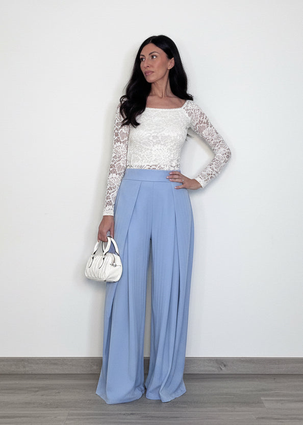 Maglia in pizzo Fleur bianca e nera